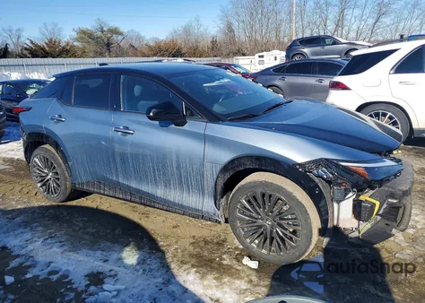 2023 Lexus Rz 450E z USA, uszkodzony, nr VIN JTJAAAAB0PA011038